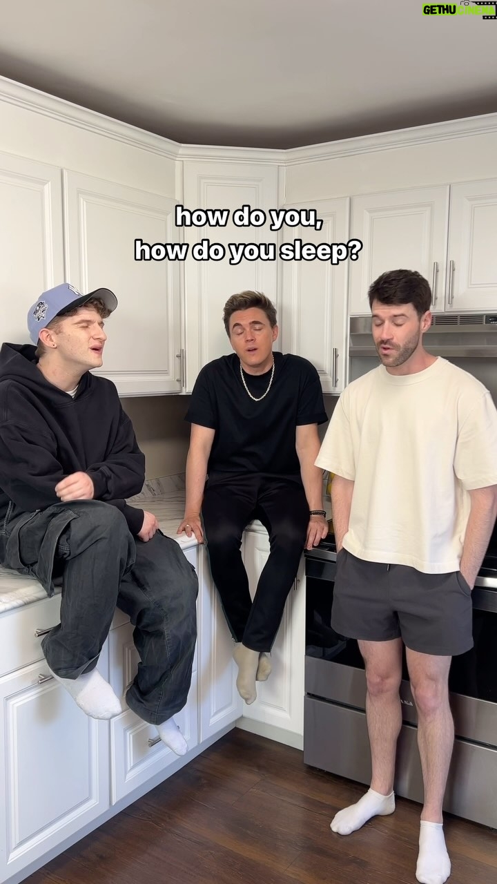 Jesse McCartney - 32.6K Likes - i think this is my favorite @jessemccartney song ever 🥹 and the harmonies are making me emotional @jonathantilkin 🤍 #sing #jessemccartney #howdoyousleep