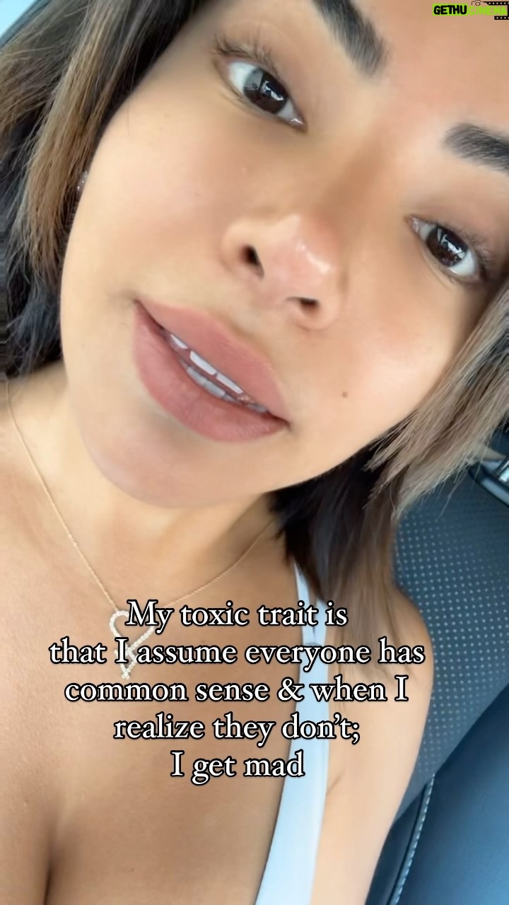 Jessenia Gallegos - 2.7K Likes - Call me TOXICA bc it turns out many people dont have common sense 😳 ayi dios mio 🙄😠😤
#relatable