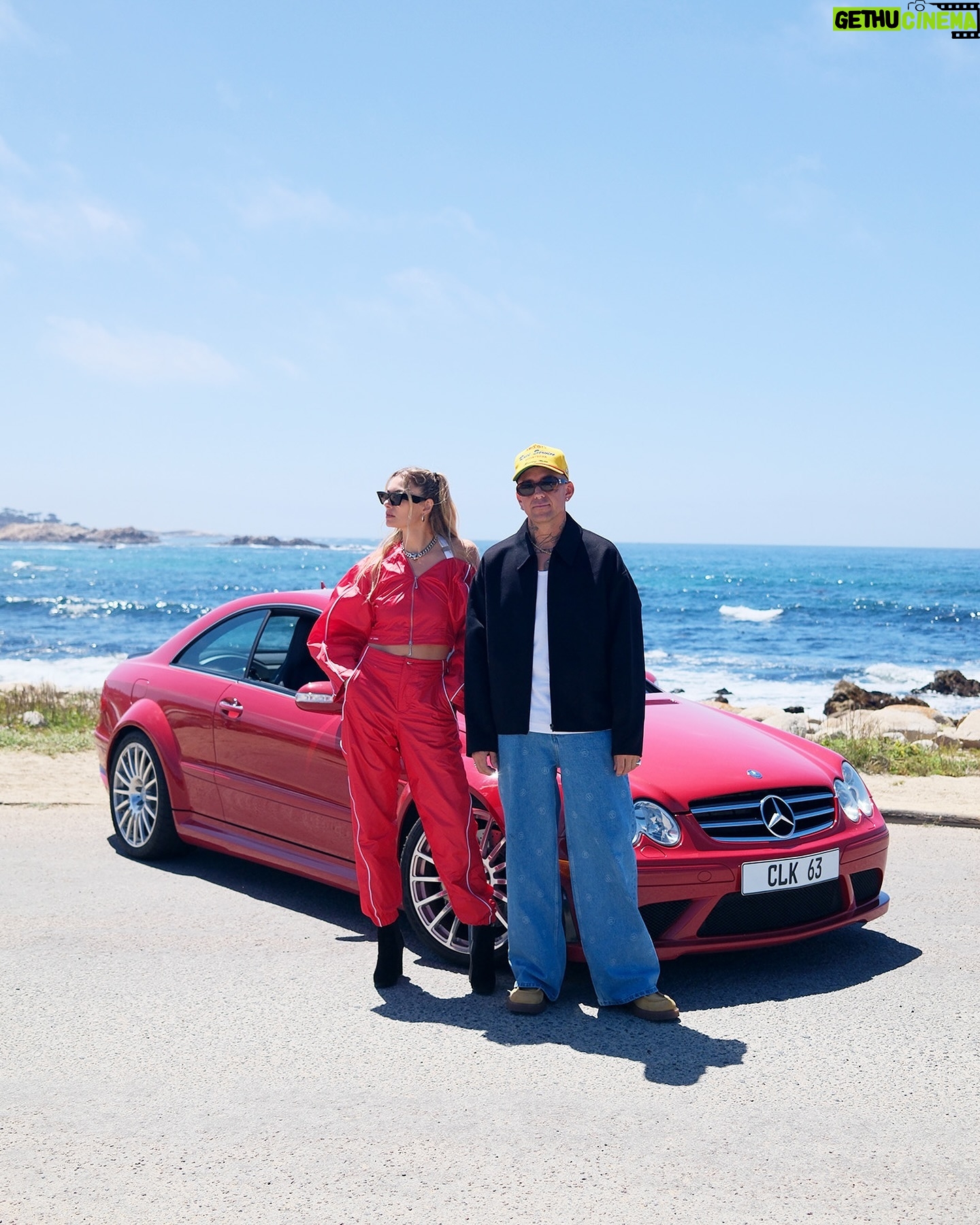 Jessica Hart - 40.6K Likes - Red with envy. The CLK 63 is a double take machine.
📸: @sitton_w
#MercedesBenz #CLK63 #MercedesBenzMuseum #PebbleBeach