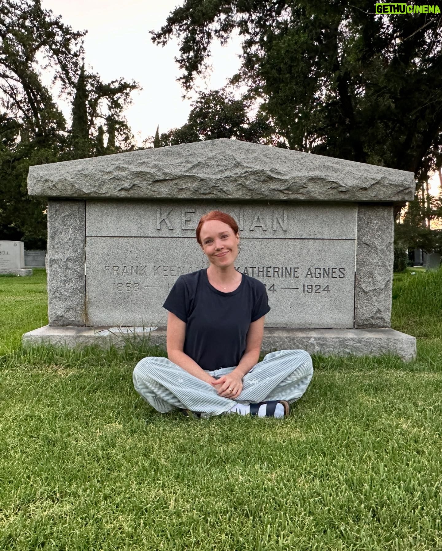 Jessica Keenan Wynn - 4.4K Likes - A patriotic showing of ROCKY with @cinespia at The Hollywood Forever Cemetery finally brought me to the grounds where my great-great grandfather and grandmother are buried. It was surreal and incredibly moving to share a moment, on a night of cinematic reverence, with the generation that sparked my familyās long lineage in Hollywood. Feeling very grateful šŗšø