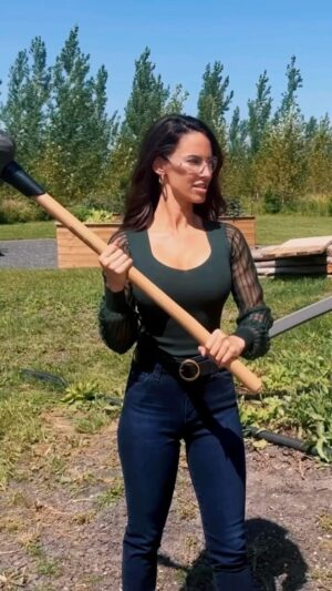 Jessica Lowndes Instagram - Smashed it on set yesterday… literally. Who knew props were so fragile? 😅⚒️