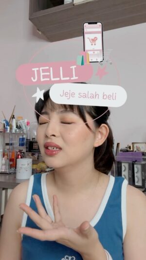 Jessica Vania Instagram - ‼️PERMOHONAN MAAF SEBESAR BESARNYA BUAT GENK AKU YG IKUT JASTIP😭‼️
Panik banget dong pas tau, gak pake lama langsung buat video JELLI. Bisa-bisanya selama ini cuci muka pake masker. Kalian-kalian yang tau produk ini taunya sebagai apa sih genk? Gue sendirian apa ada temennya nih kali ini?
