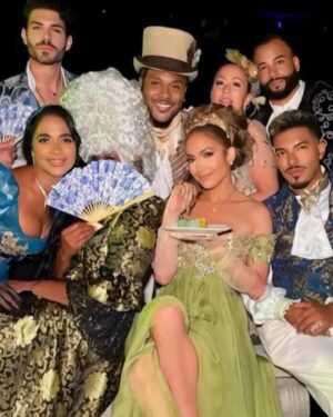 Jessy Terrero Instagram - #Recap Amazing weekend, celebrating life and love with the Fam! #NYC #Hamptons #Bday #bridgerton