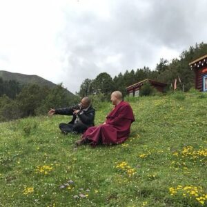 Jet Li Instagram - Ten years ago was the first time I came to do a retreat up in these mountains. Because of the high altitude, at 4000 meters, I always have to struggle with my physical body. I’m so grateful to my guru Khenpo Tsultrim Lodrö for patiently guiding me in my study and practice here. This year, I’m so happy because my wife and youngest daughter, Jada, were able to experience this very special place with me during this last week. The most important part of every session of practice is to make an aspiration for world peace, less suffering, and good health and happiness for all.