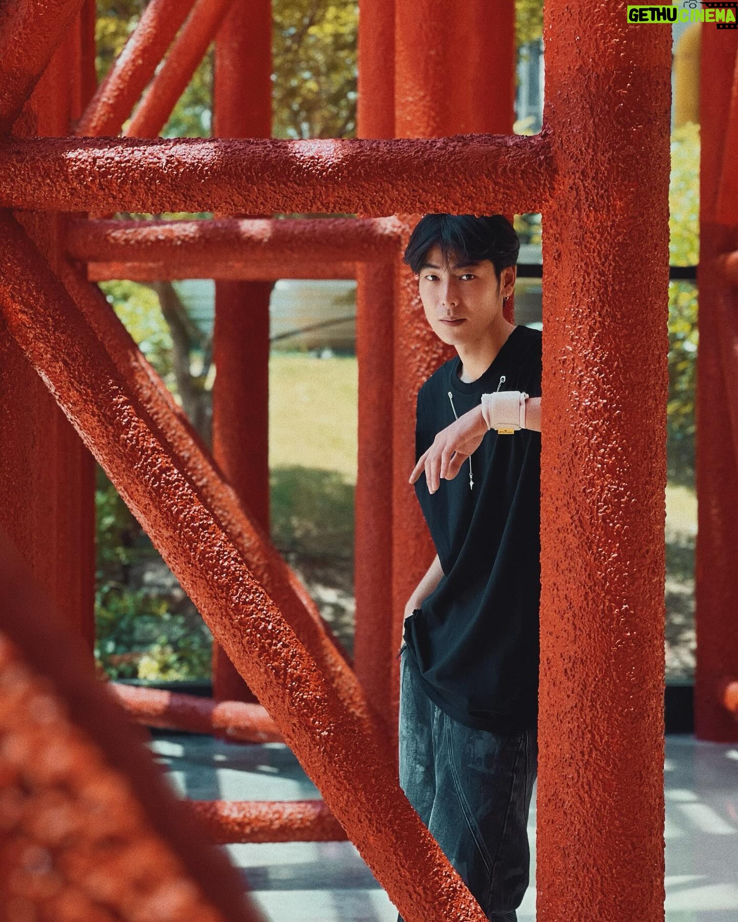 Jet Somjet Saejang - 7.8K Likes - 跟我走吧👑