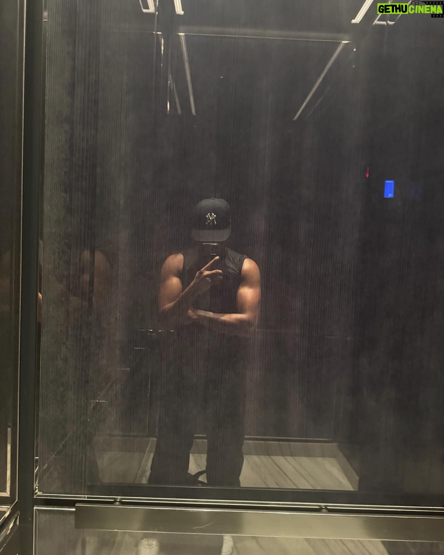 Jharrel Jerome - 21.2K Likes - 1. checkin emails during a rooftop lunch
2. cheesin’ cause life’s good
3. celebrating quiet accomplishments
4. bathroom fit check
5. post workout flex on these h*es
6. driving to a directors meeting in hollywood
7. forearm pump before poppin out
8. because i found someone better than you