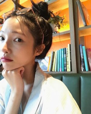 Ji Hye-won Instagram - 아 너무 덥자나아아ㅏ아ㅏㅏㅏ