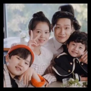 Ji Hyun-woo Instagram - 팬분에게 선물받은 영상 혼자보기 아까워 공유해요^.~