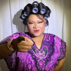 Jiggly Caliente Instagram - Here's a closer LOOK. The  inspiration was the Landlady from Kung Fu Hustle for the  Aling Jiggly look.  @hana_beshie took the reins for this look. Within a span of learning of this section,  confirmination conceptualization , execution was about 48 hours and Hana was right on top of it. I wanted to go campy n of course Hana and @ovcvnt were so game for the idea.  So then @paintedbykenric thought let's make it campy but with a soft glam. Meaning the thin eyebrows lol @itskenric created these really soft lash strip for this look.. 
@hairbymarkibarrola washed n set my daytime unit ( a 24 inch loose wave in 1b with free parting hd lace)  from @1beautyobt and put it up in rollers. 
 @shopee_ph and @lazadaph made things really easy to get. 
Enjoy that last slide 😅 
Enjoy EPISODE 2 of @dragraceph now streaming on @wowpresentsplus globally 🌏 and on @hboasia in the 🇵🇭.