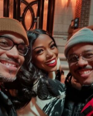 Jill Marie Jones Instagram - THESE MEN!!! 
🔥🔥🔥🔥🔥🔥🔥🔥🔥🔥🔥🔥🔥🔥

I have SO MUCH LOVE for each and everyone of you!!! 
Can we talk about THE GENTLEMAN of THE CHI ? 
Let’s do it. 

I don’t believe I’ve ever opened a van door. I don’t believe I’ve ever gotten out of a van without someone taking my hand (and helping me down). I don’t believe that I’ve ever been at lunch and someone has not made sure I had a plate. I don’t believe that there has been a moment where I didn’t share extreme laughter with one of you… where I could have had to swiftly run to the ladies room 😂😂😂 Luckily, that never happened. HAHA!!! 

It’s not often that you meet a bunch like you. 
THANK YOU for sharing your kindness, your brilliance and your love… in my direction. 

And a special S/O to Cortez. 
You sent my Mom a video (and I didn’t even ask… you said, “Let’s do a video”) 
As most people know, my Mom was incredibly fighting cancer (for the second time) during Season 6… and now she’s with God🙏🏾 Cortez, you were one of her favorites (as I’ve shared with you). My mom was like… “He’s cute and he seems so nice”. She was a BIG FAN of the show but I was thinking… What show is she watching??? Nuck is a problem!!! LOL!!! 

THANK YOU again for that. It made her day, my friend. 🙏🏾

This is my little Love Letter to these few but to ALL of the KINGS on THE CHI. ♥️

Love You Lots!!!
~ JMJ💋

@shothechi 
@paramountplus 
@hillmangrad 
@lenawaithe 

@wolfjames 
@mackielife 
@dgossfield 
@qlenear 
@ticomae 
@jacoblatimore 
@rolandoboycesr 
@hermanjrobinson_ 
@itsjasonweaver 
@joeldamanysteingold 
@kittenwithawhipp 
@ahmadnferguson 
@aarn_jeffrey 
@cortezsmith.official 

#TheChi6Shares 🤘🏾
#BIANCA ♥️