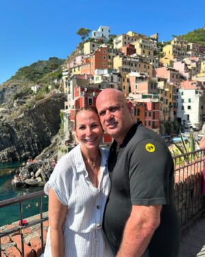 Jill Zarin Instagram - Just landed from Barcelona. Ally and Jordan went to NYC and we came back to Boca. What a whirlwind week and so many exciting times ahead. I just have to take it one day at a time. First we go see Bossi and make out with her for a while! Then over to parents. My aunt Gloria had a fall and she turns 99 Thursday! So I will go tomorrow and bring her food and everything she needs to get her home. A lot of exciting projects we are in the middle of and can’t wait to share all of them when ready! Thank you again for all of you ❤️❤️❤️ and DMs to Ally and me. We really felt the love from all of you. You met her when she was 13! Now 30! Where did the time
Fly???
