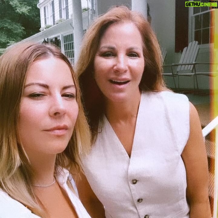 Jill Zarin - 4.9K Likes - Hamptons Housewives or Long Island Ladies @mrsjillzarin I adore you and our catch ups, we could talk for hours and always have 10 conversations going at once. You are one of kind, and us showing up in our matching “Beton” Birkins was just 🤣👌 @michaelcostefr your favourite summer color. Missed you @allyshapiro