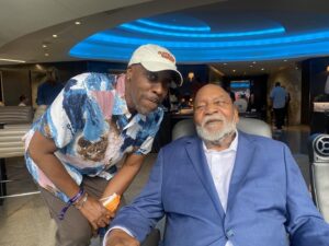 Jim Brown Instagram - Great effort today fellas…! @clevelandbrowns I’m sure my man @arseniohall would agree.