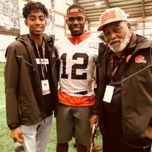 Jim Brown Instagram - Welcome back...! @flash