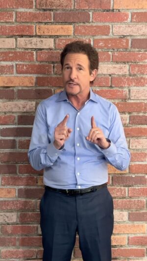 Jim Rome Instagram - The holidays are right around the corner and the action is just starting to heat up! @draftkings_sportsbook #dkpartner