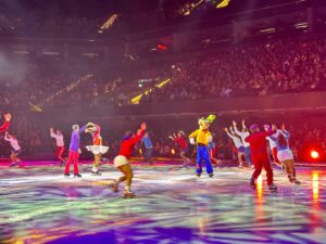 Jimena Píccolo Instagram - Nuestro primer DISNEY ON ICE 🩵

Es hermoso compartir momentos juntos, me emociona verte crecer tanto.