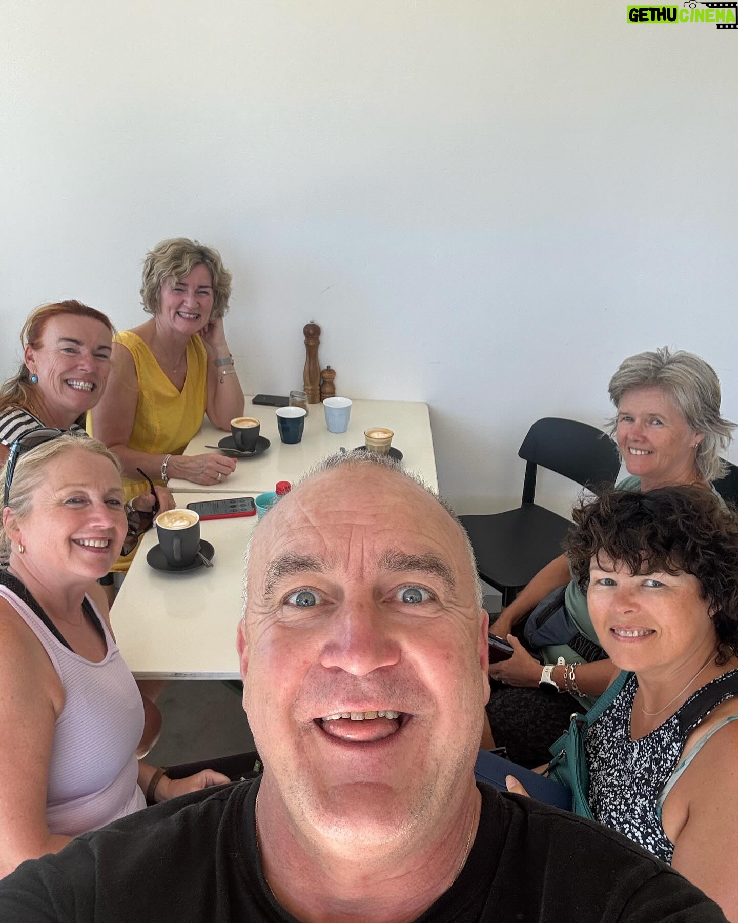 Jimeoin - 191 Likes - Top of the pops pans people and legs and co dancers reunion from 1972. Looking good girls