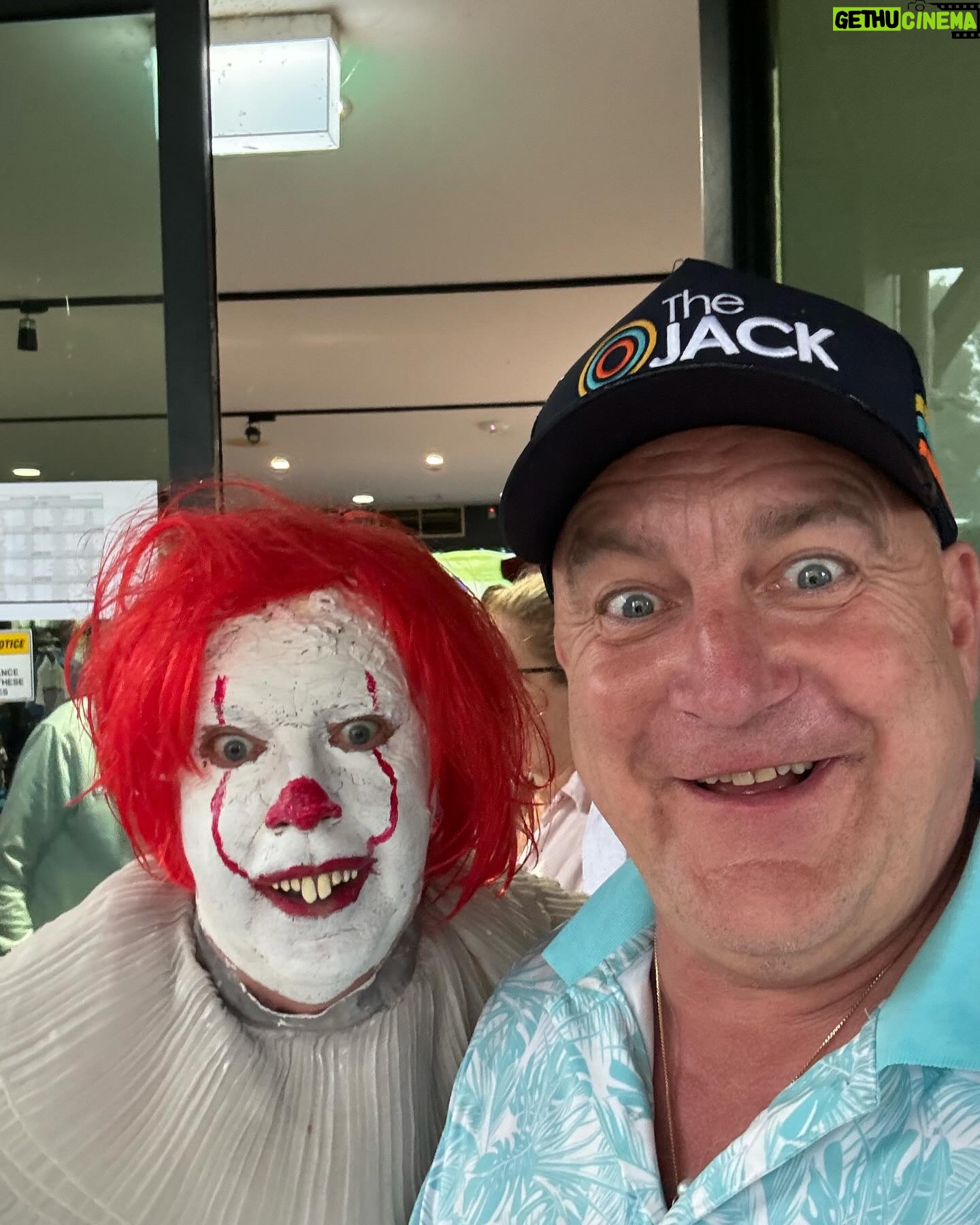 Jimeoin - 131 Likes - Rained out @thejackcc