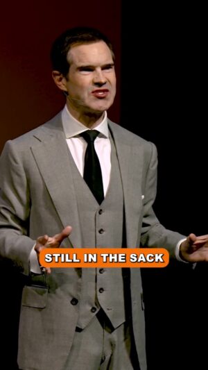Jimmy Carr Instagram - Jimmy's suit gets roasted! #jimmycarr #britishcomedy #comedy #standupcomedy #heckler

Come see Jimmy on tour - link in bio!