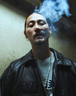 Jin Dogg Instagram - @blackeyepatch 
@avirex_jp