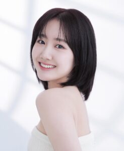 Actress Jin Ji-hee HD Photos and Wallpapers June 2024