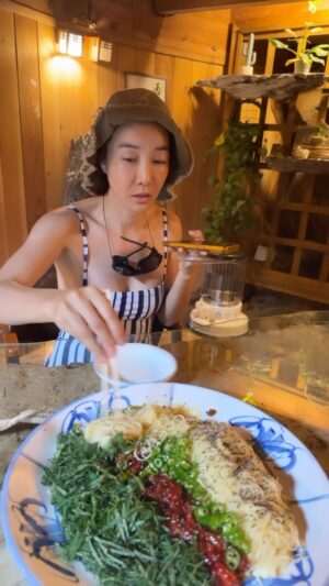 Jin Seo-yeon Instagram - #화나도비벼본다 #웃겨서실패