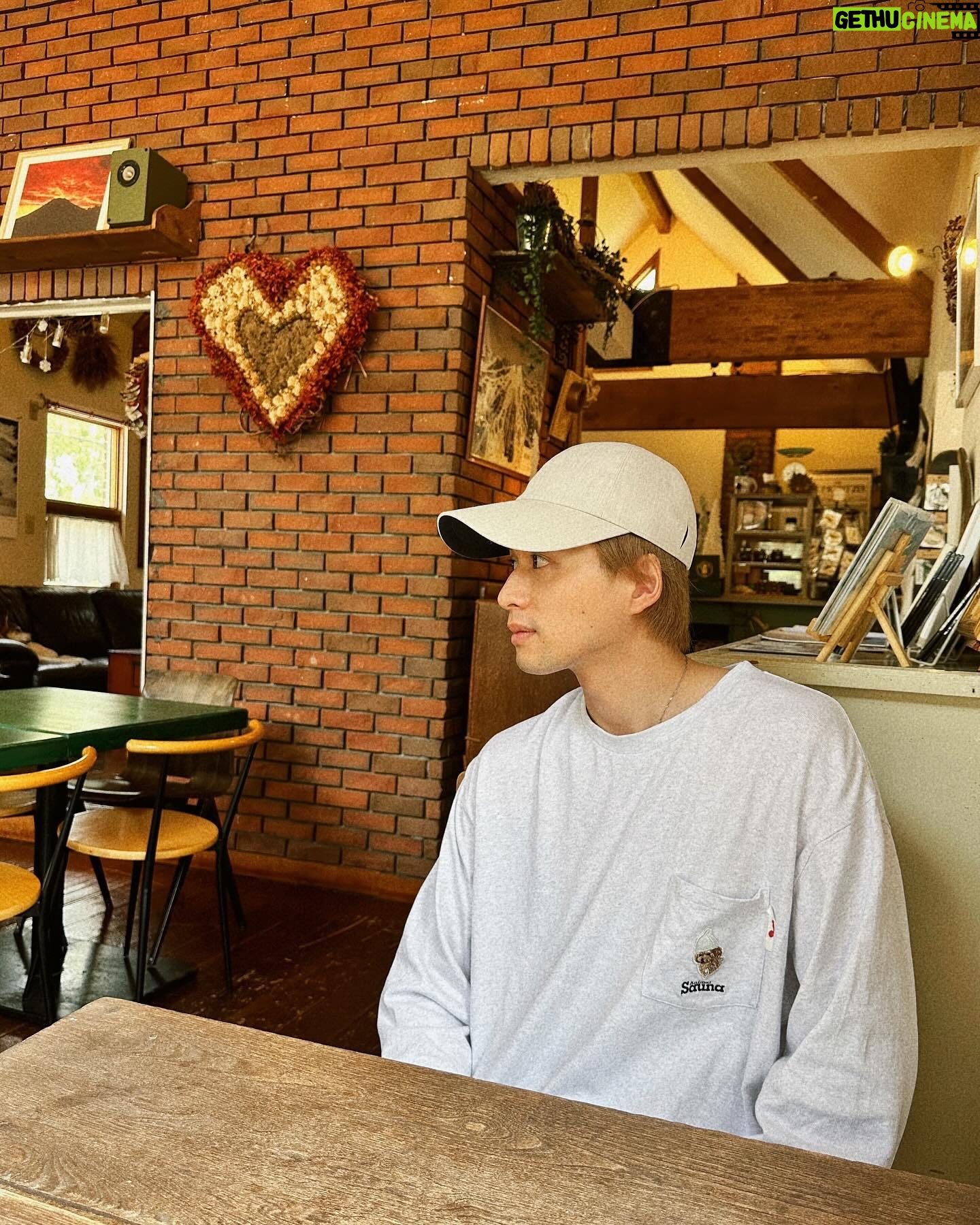 Jin Shirasu - 16K Likes - 休み♡