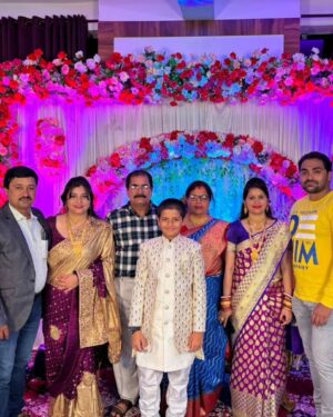 Jina Samal Instagram - #threadceremony😍 #nephew😘💞 #familyphotoshoot❤️ #familygoals💕💕❤️🤗