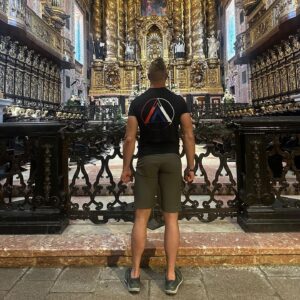 Jiří Procházka Instagram - the pilgrimage to Camino has begun
//\\

My idea of vacation ⚡️🙏⚡️