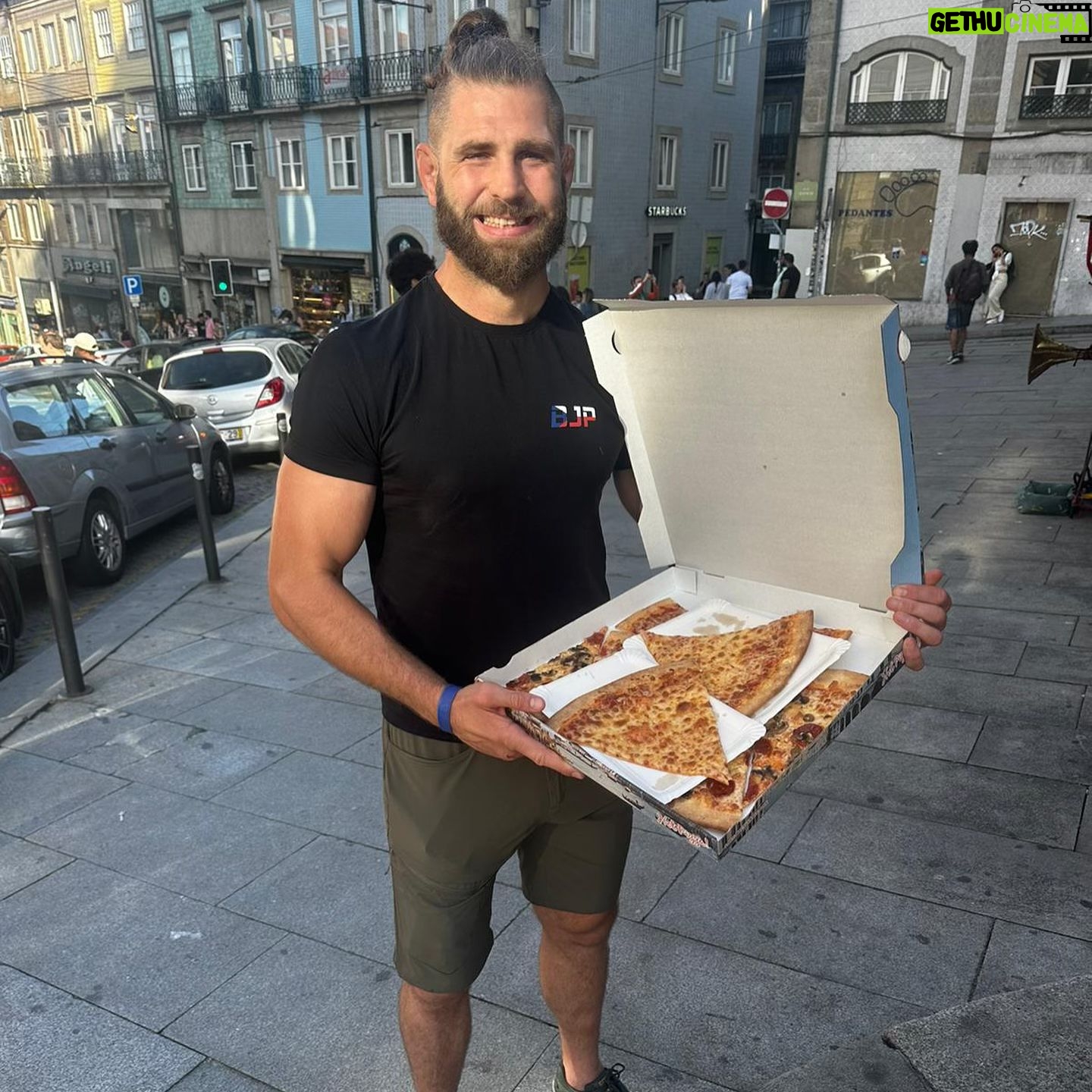Jiří Procházka - 72.6K Likes - the pilgrimage to Camino has begun
//\\
My idea of vacation ⚡️🙏⚡️