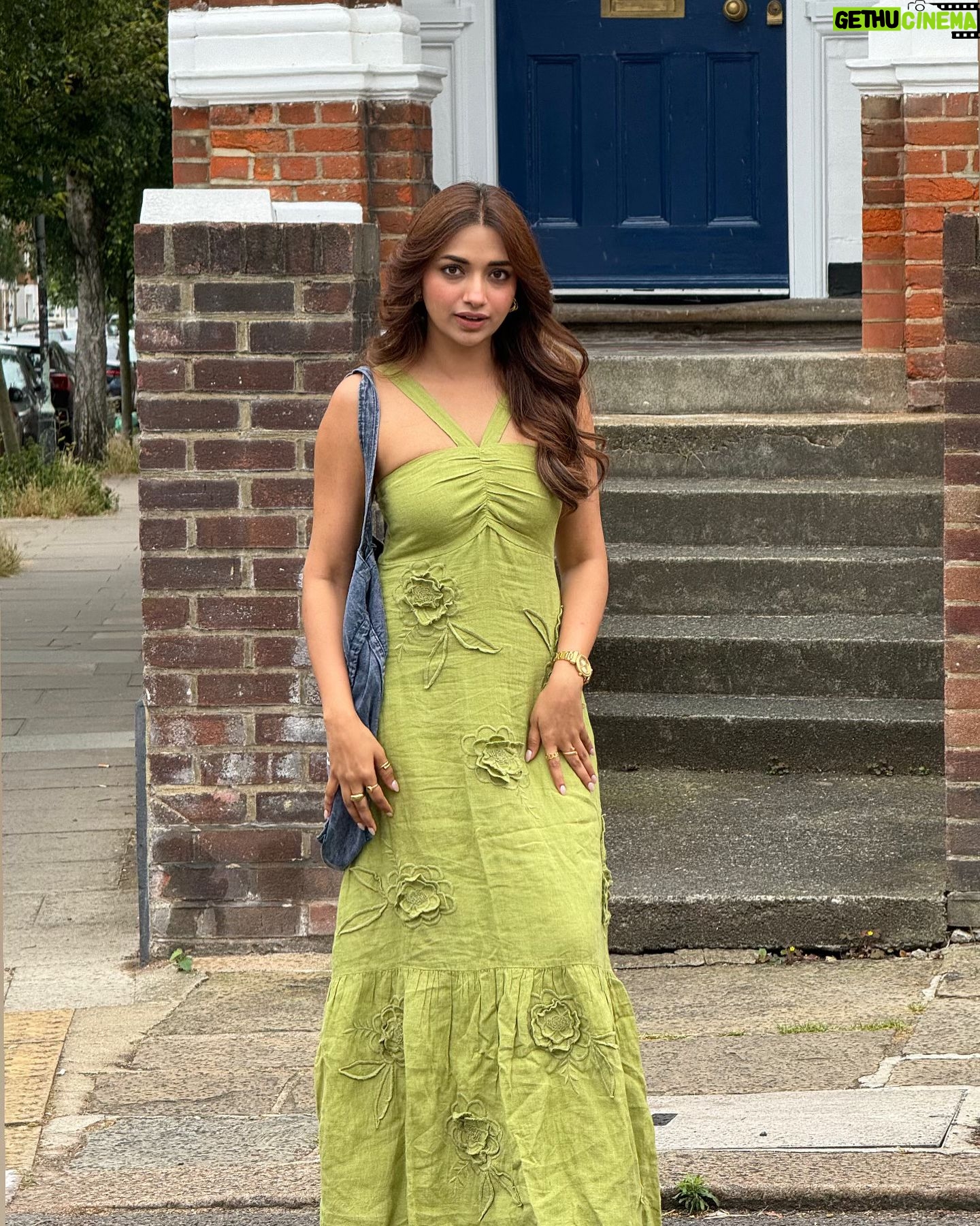 Jiya Shankar - 712.8K Likes - Blinded by love ? I’ll always be. I love, LOVE ❤️🩹