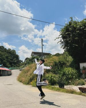 Jo Bo-ah Instagram - May i.... 😎