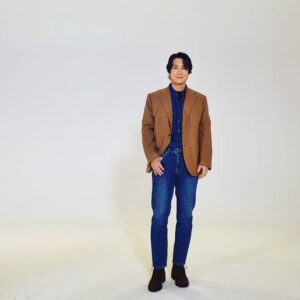 Jo Hyun-jae Instagram - 새해 복 많이 받으세요 ❤~
#2021#신축년 #🥳 #사랑해 #😍 #happynewyear #항상건강하세요