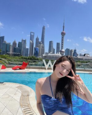 Jo Woo-ri Instagram - 喜欢上海🫧💕