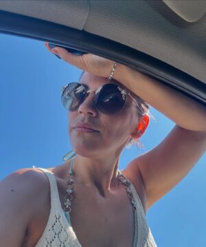 Joana Araújo Instagram - E a vocês, o que vos cura a Alma? 
.
Uma das coisas que me cura a Alma é a praia. 🫶🏽
