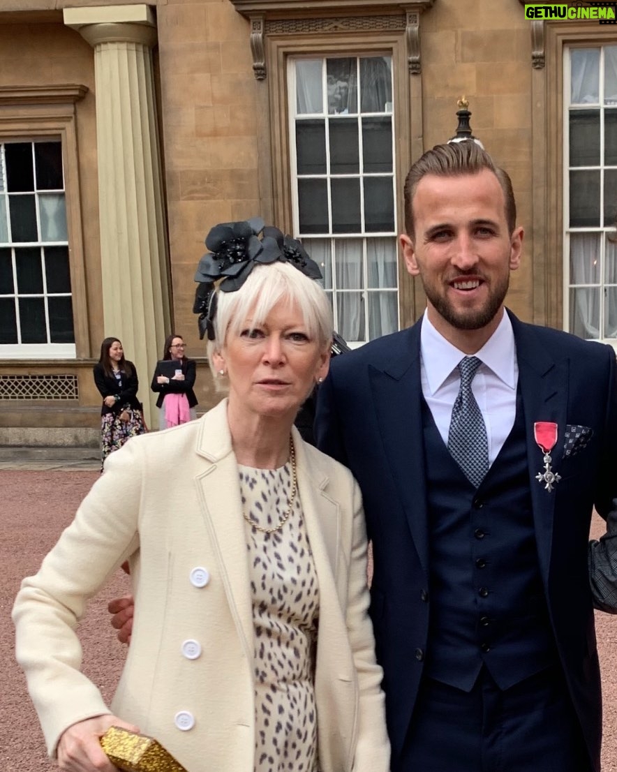 Joanna Coles - 621 Likes - Good luck @harrykane @England loved getting our medals on the same day!