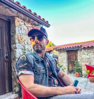 João Paulo Rodrigues Instagram - Cara de cú! 😎