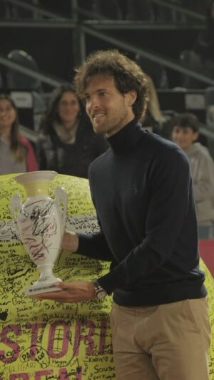 João Sousa Instagram - Até já, @joaosousaoficial!

#MillenniumEstorilOpen #TerraDoEspetaculo #EstorilOpen #ATP #ATPTour #Tennis #Tenis