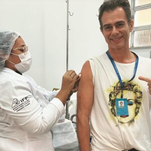 João Vitti Instagram - Update:
Vacina Reforço da Covid-19 XBB 2024.

#sus #iff #fiocruz #moderna