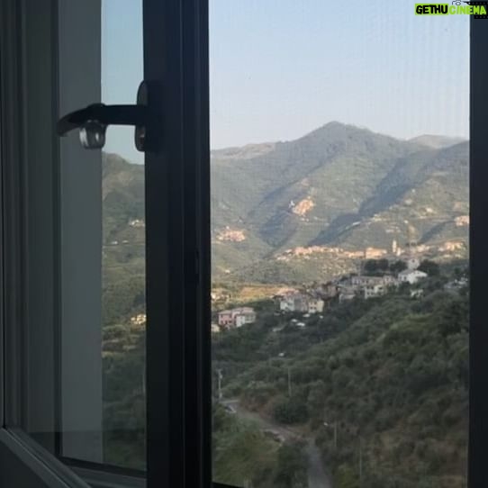 Jodi Balfour - 4.3K Likes - back from Italy where I left my mind, got heat rash every day and said “wow” about one thousand times.