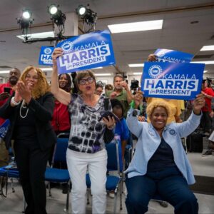 Joe Biden Instagram - It’s been one week since @TimWalz joined @KamalaHarris’ campaign, which is inspiring folks across the country.

If we all work hard, in 84 days, we’ll be celebrating their victory. Let’s make it happen. Check your voter registration at the link in my bio.