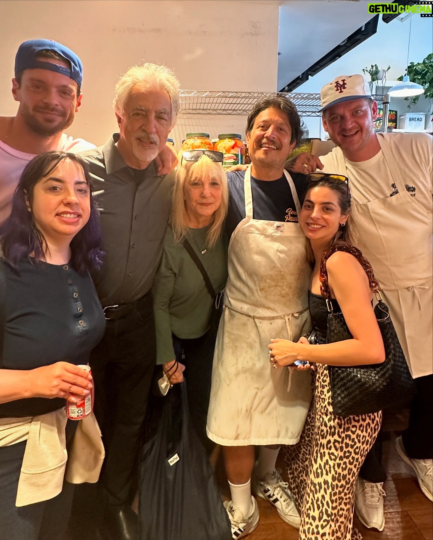 Joe Mantegna - 9.7K Likes - An unforgettable reunion welcoming some of my Chicago family to LA. My dear friends, the Zuccheros, brought over the legendary āMr. Beefā and joined forces with @unclepauliesdeli. Iām so proud of Chris for running with the torch his father Joe passed down, he would be so proud. Itās no surprise my favorite Italian beef stand became the impetus for the highest Emmy nominated show @thebearfx. If youāre ever in Chicago, be sure to stop by @mr.beefchicago and tell them I sent you. You wonāt regret it. š„© š