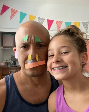 Joe Nieves Instagram - A little daddy daughter time this afternoon with my Addie. #daddydaughter