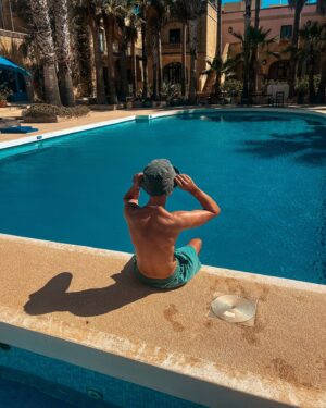 Joe Sugg Instagram - I don’t think I’ve relaxed on a holiday like this for a long time Which is exactly what I needed. @diannebuswell surprised me with a #adgifted trip to @amcharahealth retreat where I relaxed by the pool, explored the island of Gozo, actually finished a book! and Met lots of lovely people. It was bliss  #adgiftedstay #gozo