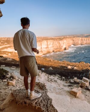Joe Sugg Instagram - Booooootiful - Malta has always been on my wish list of places to visit. My grandad spent a lot of time here in the RAF a long time ago and I always remember back in the early days of YouTube we had so many people who used to watch us from here ❤️🇲🇹