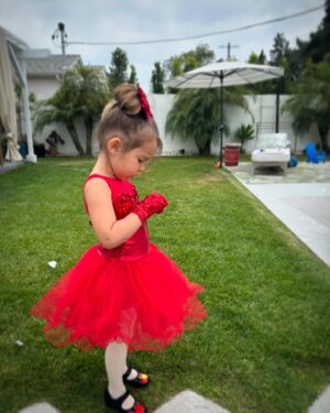 Joel David Moore Instagram - What a week. Baby girls bday, holiday BBQ, beach day, Dance recital, then off to New Zealand for more shooting. Kia Ora!