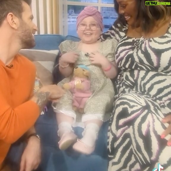 Joel Dommett - 23.4K Likes - Let’s all be more Fab with Florrie , still can’t stop thinking about this gorgeous inspirational girl ! @bemorefabccc @bemorefab__ one of my favorite moments this week 💕💜🦋on @thismorning @joeldommett