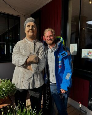 Joel Harkimo Instagram - Oli ihan mahtava purjehdusreissu! ⛵️ Tärkeintä oli että sain tutustua veneen kanssa. Fiilis on tosi hyvä ja tästä on hyvä jatkaa. Oon ollut himassa melkein viikon ja kädet syyhyää ja takaisin pinnaan 😂😂