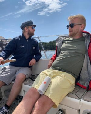 Joel Harkimo Instagram - Oon skidistä asti unelmoinut siitä että purjehdin joskus maailman ympäri. Nyt toteutan sitä haavetta täysillä. En pystyisi tähän ilman kaikkea sitä tukea mitä te ootte antanut. Kiitos just sulle siitä että sä seuraat ❤️