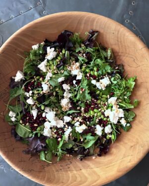 Joely Richardson Instagram - Summer weekend. Ma picked flowers for guest bedrooms ( in empty kefir bottles), I made a salad. Filip made dough for homemade pizza, D and S picked flowers for the table , garden provided some amazing blooms ( magnolia we call ‘Avatar’ as it’s so large )- celebrated young love - V and F . Sharing food-“this is what it’s all about “ said T 🌱